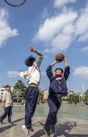 的打