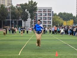 孙易磊备战一军初先发 请教伊藤大海滑球和策略